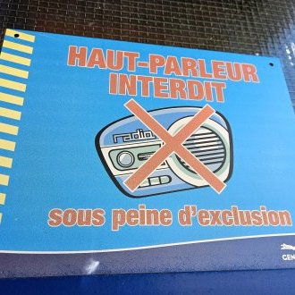 Haut-parleur interdit