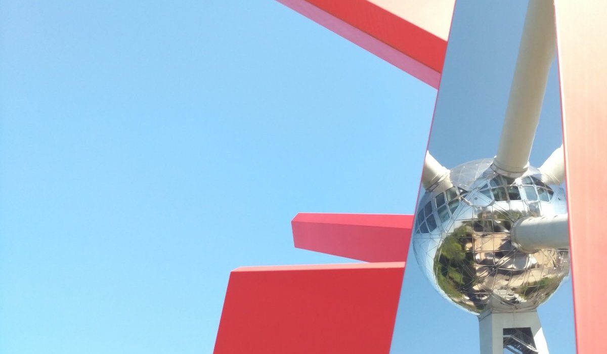 Monde inconciliable et à jamais inséparable