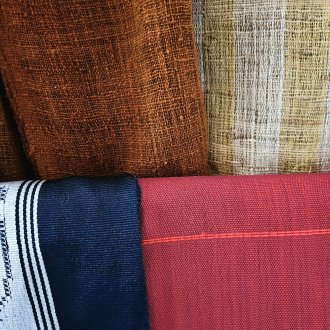 Toucher les mots du bout des doigts