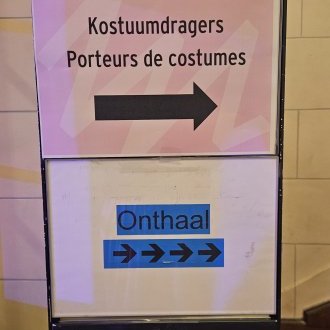 Porteurs de costumes