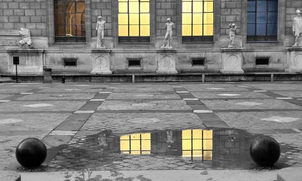 Sortir de l'exceptionnalité ? Jamais de la vie