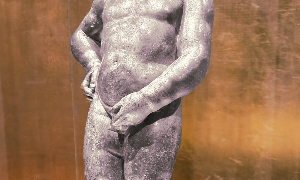 Oui, c' est moi, non je n' ai pas changé Je suis toujours celui (…)