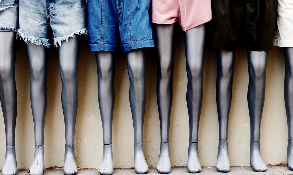 Chaque homme porte la forme entière de l'humaine condition