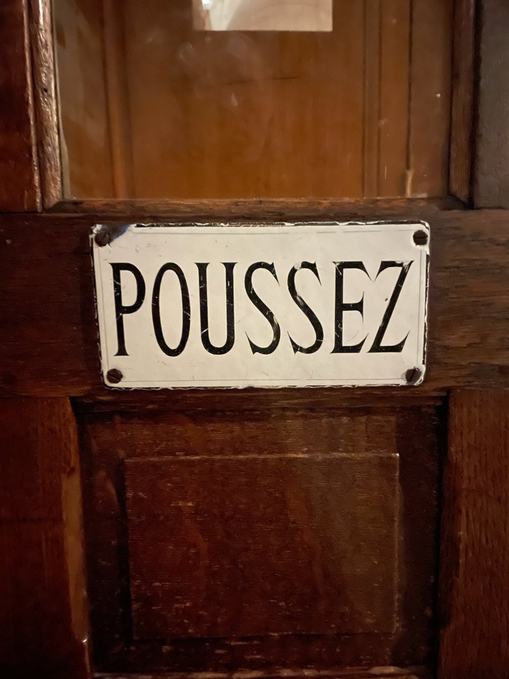 Poussez