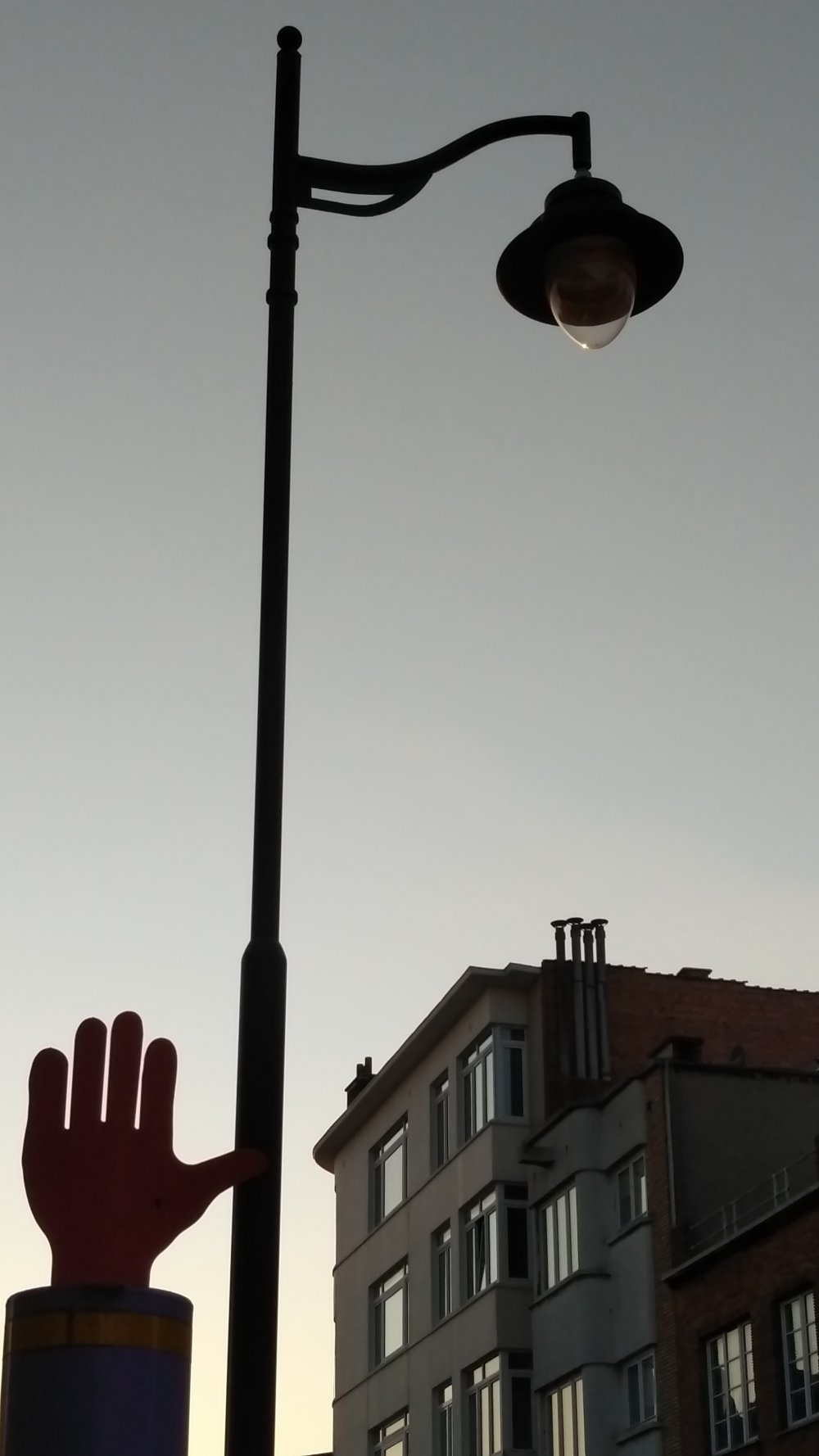 Touche-à-tout !