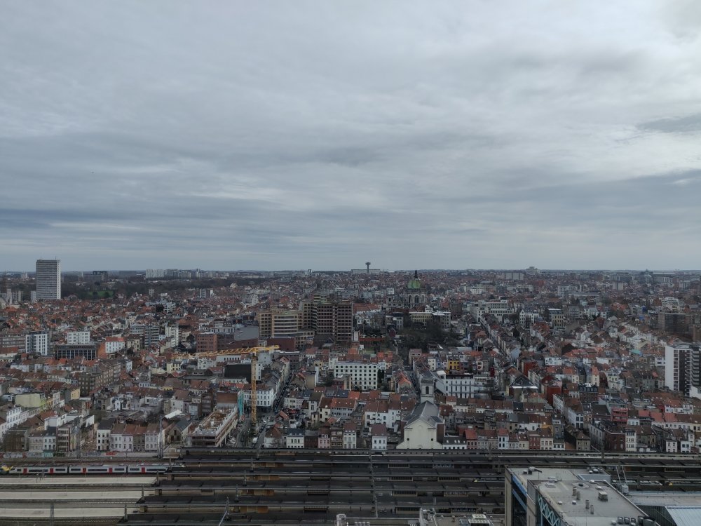 Imperceptible à l'œil nu