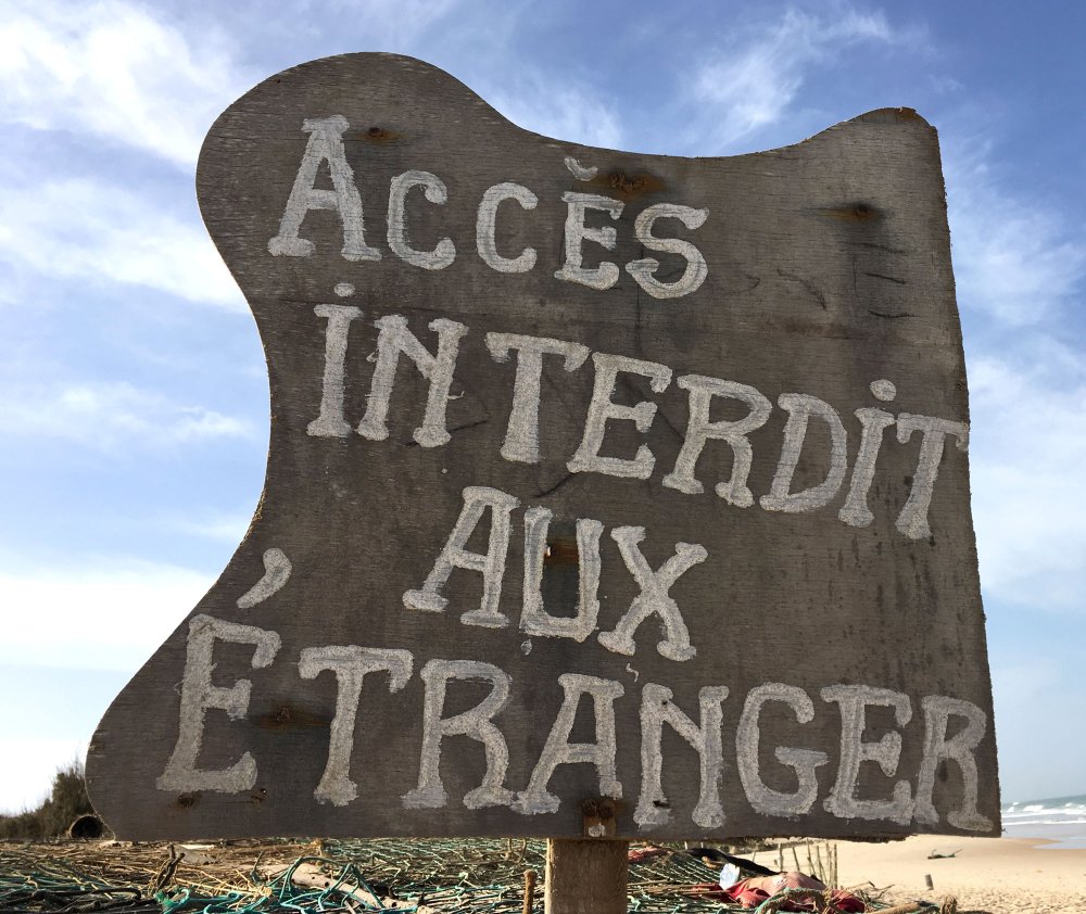 Accès interdit aux étranger