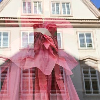 Dehors se drape dans un beau jour d'été