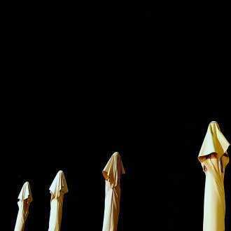 Une forme d'affectation goguenarde