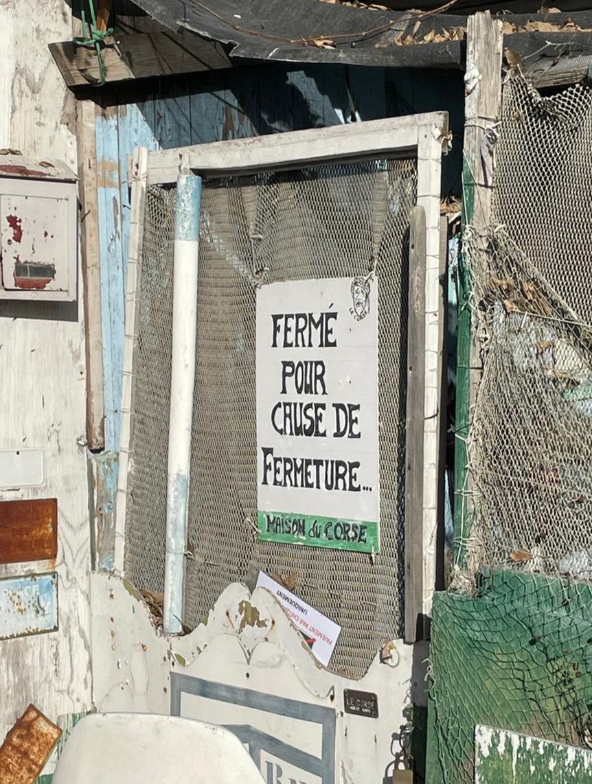 Fermer pour cause de fermeture